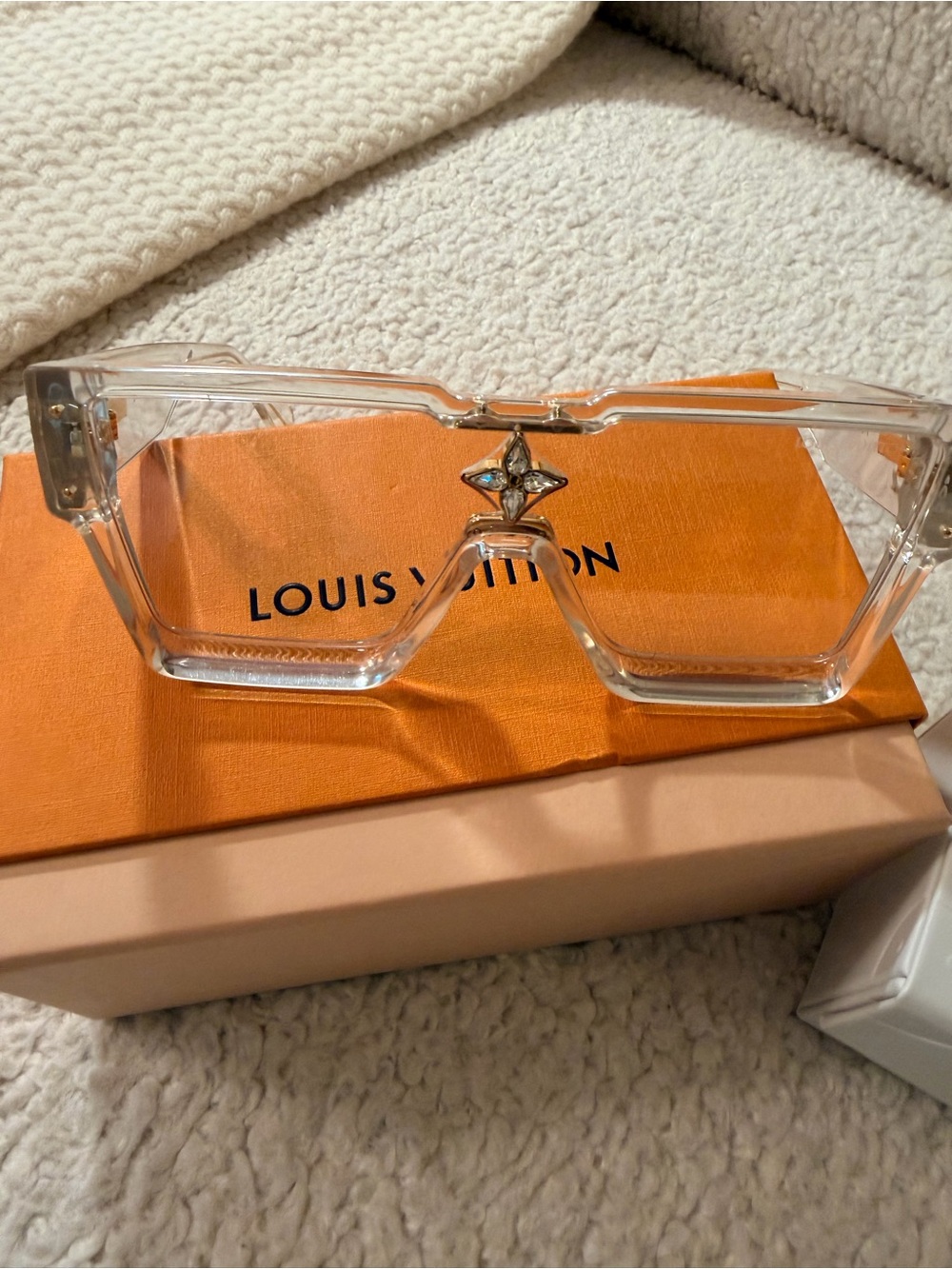 Louis Vuitton Cyclone Transparent Crystal Frame Sunglasses with Gold Accent - Picture 8 of 9